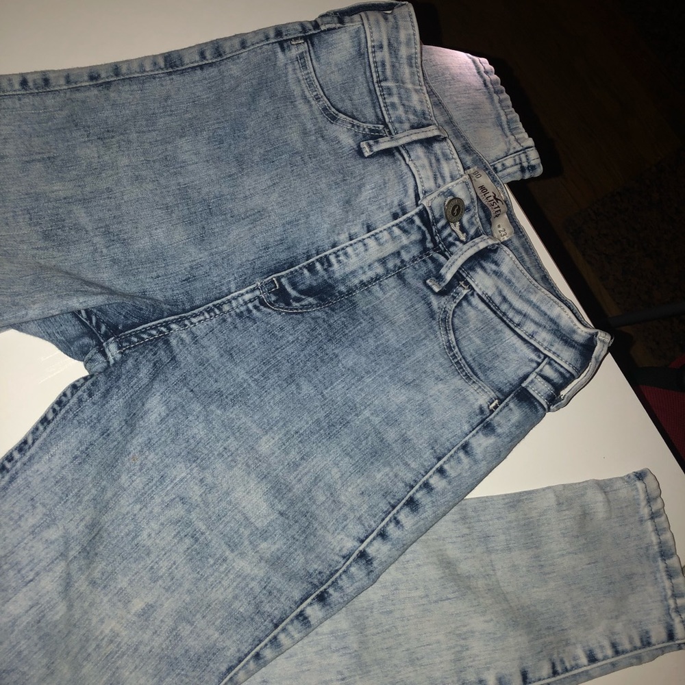 High waisted jeans that go up to your ankles